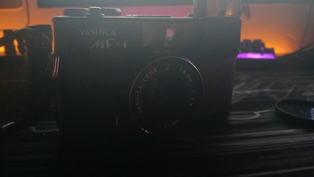 Yashica MF 1, Ophalen of Verzenden, Refurbished, Compact, Overige Merken
