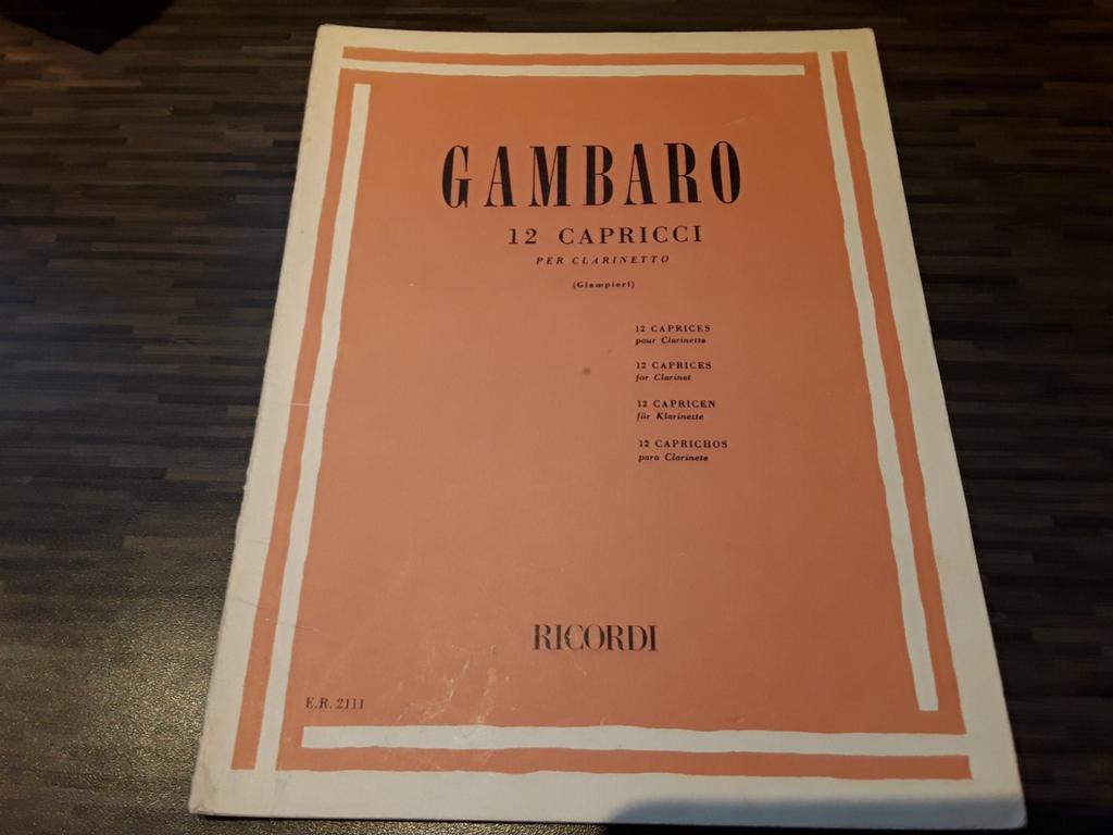 Gambaro: 12 capricci per clarinetto, Muziek en Instrumenten, Bladmuziek, Klassiek, Les of Cursus, Ophalen of Verzenden, Zo goed als nieuw