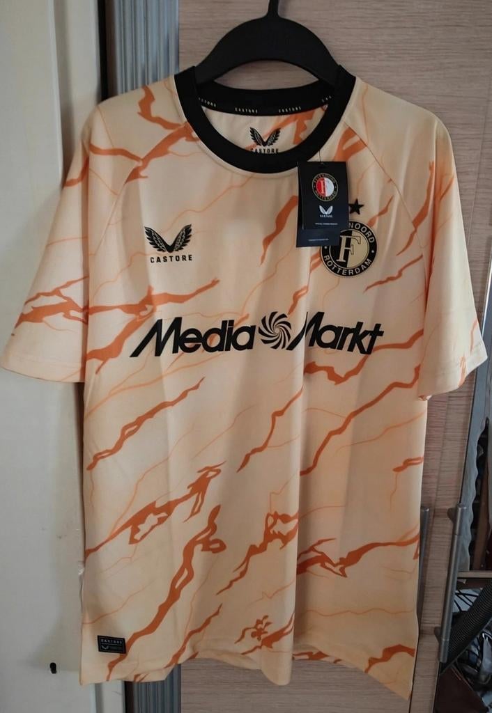 Feyenoord Voetbal Uitshirt Origineel Nieuw 2025, Ophalen of Verzenden, Zo goed als nieuw