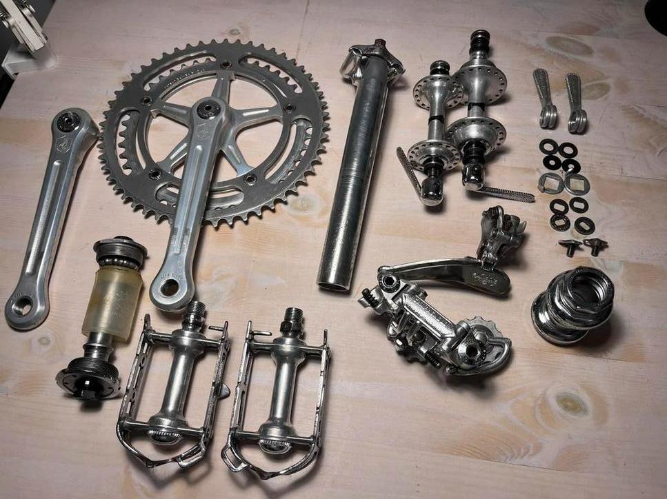 Campagnolo Nuovo Record groep, Fietsen en Brommers, Ophalen of Verzenden, Zo goed als nieuw