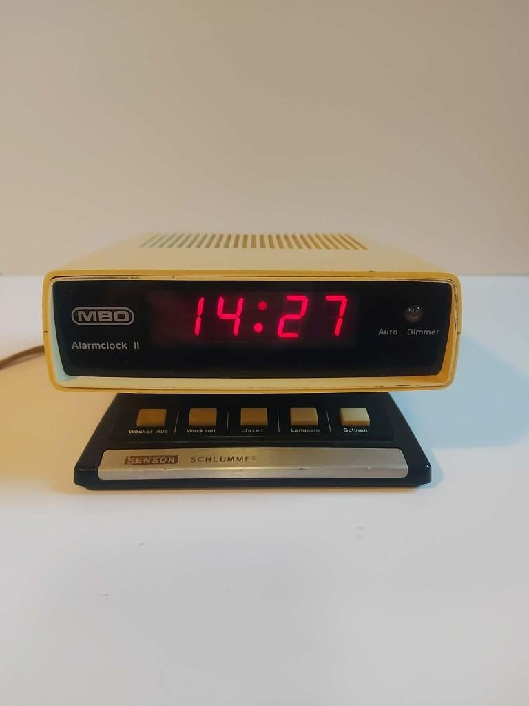 Space Age alarm clock by MBO in West-Germany, 1970s, Ophalen of Verzenden, Zo goed als nieuw, Digitaal, Wekker of Tafelklok