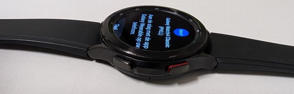 Galaxy Watch 4 classic met gratis verzending, Handtassen en Accessoires, Smartwatches, Ophalen of Verzenden, Zo goed als nieuw