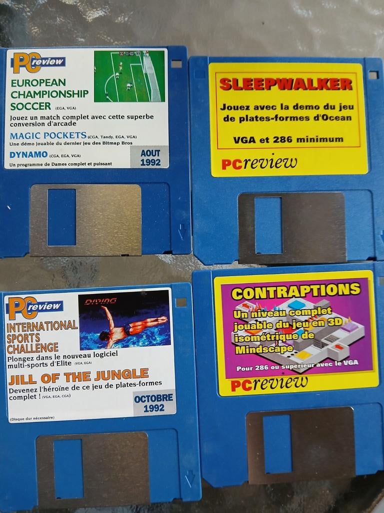 Lot de disquettes PC Review, Enlèvement ou Envoi, Comme neuf