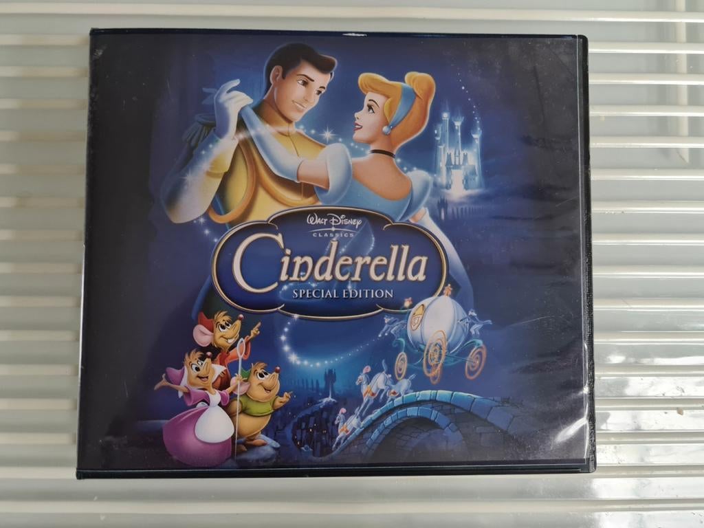VCD CINDERELLA 1 EN 2, Ophalen of Verzenden