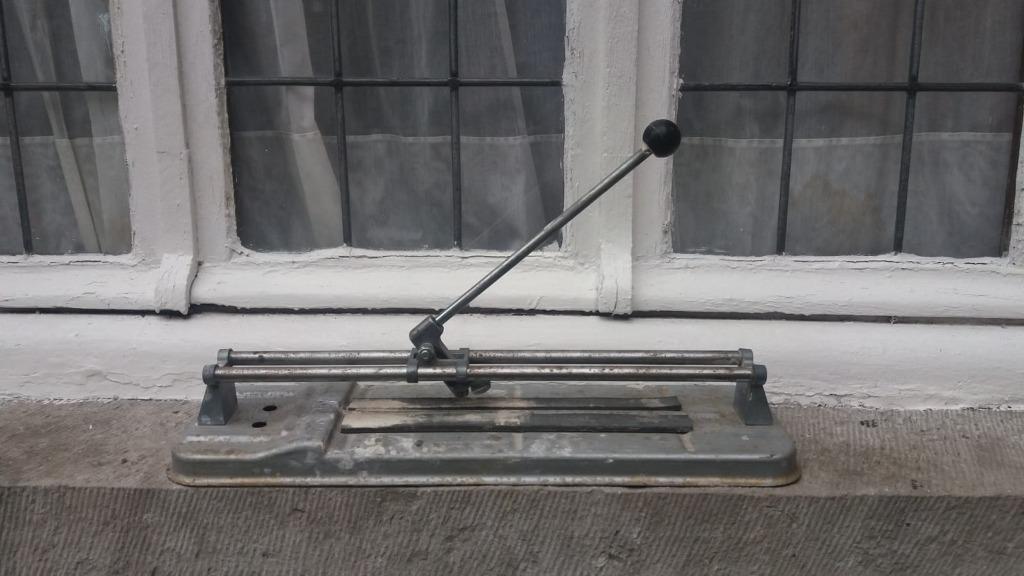 coupe-carrelage manuel 57 cm, Enlèvement