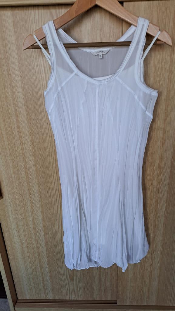 Mooi wit zomerkleedje merk Sandwich maat 34, Kleding | Dames, Wit, Ophalen of Verzenden, Maat 34 (XS) of kleiner, Sandwich