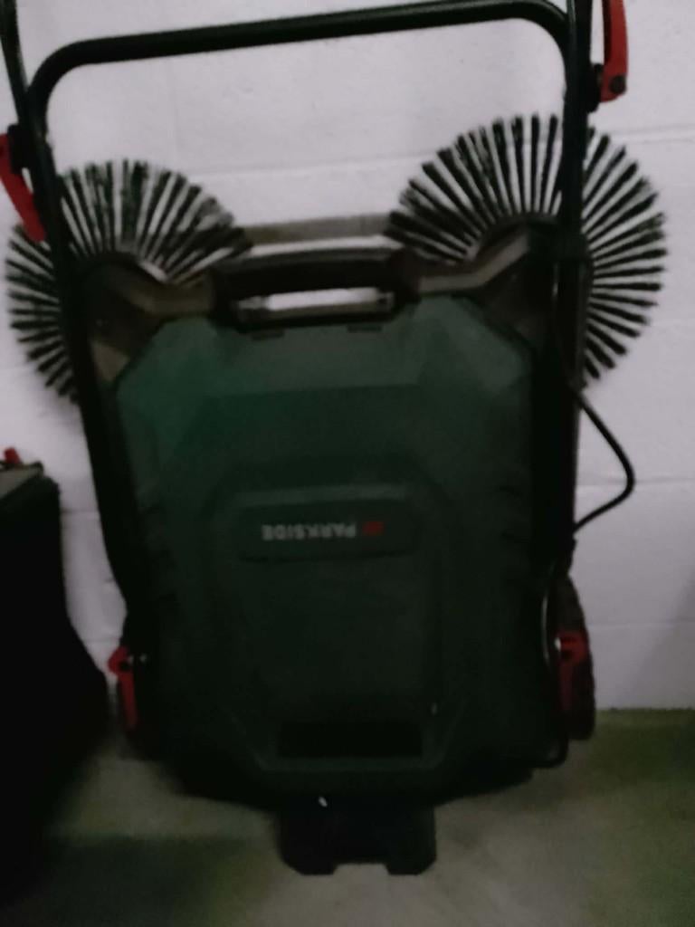 Balayeuse électrique parkside - vendu sans batterie, Ophalen