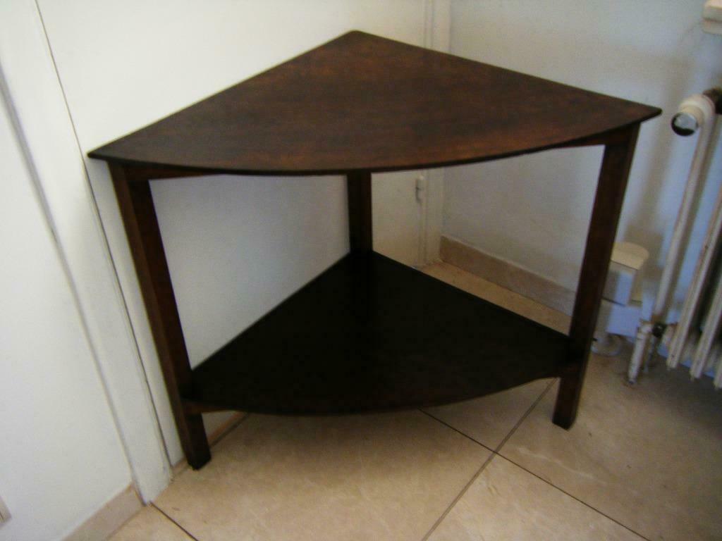 Table d'angle anno 1930 en bois de chêne droite et gauche 60, Antiquités & Art, Antiquités | Meubles | Tables, Enlèvement