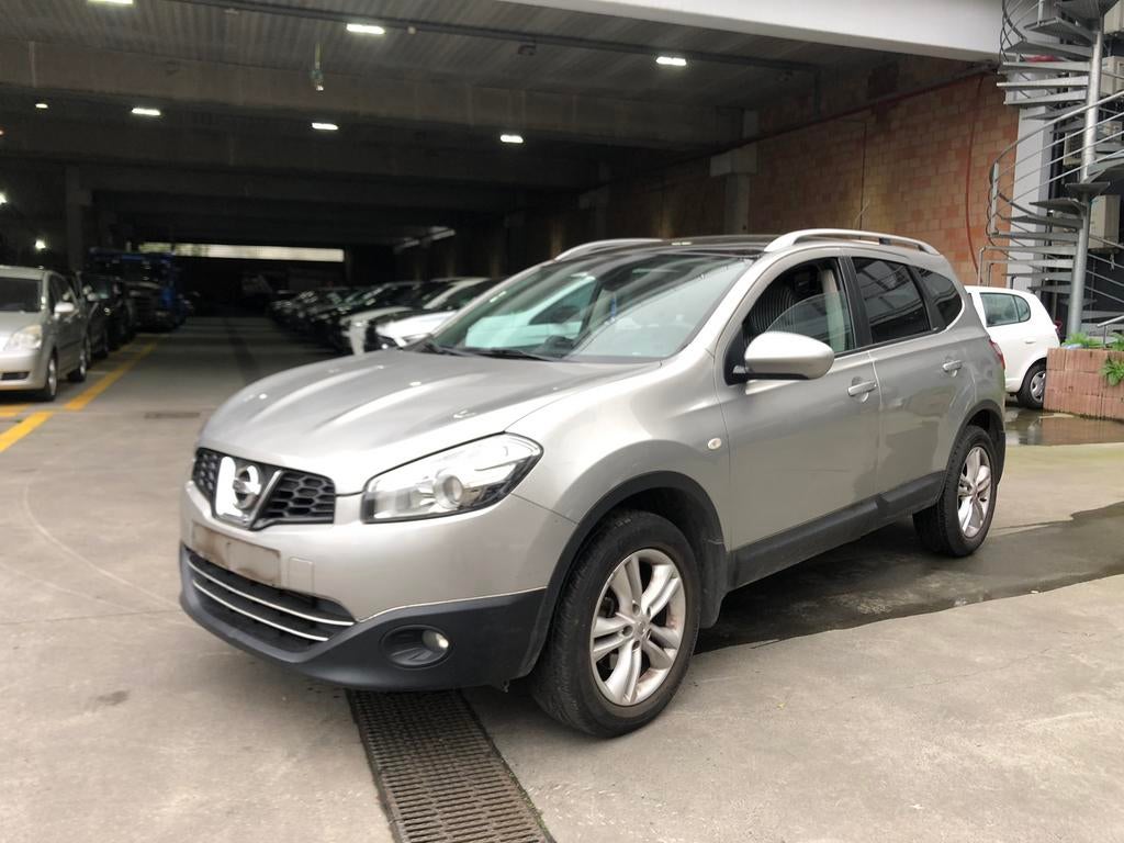 Nissan qashqai+2 1,5 diesel 7 places 188000klm, Auto's, Nissan, Euro 5, Stof, 4 cilinders, 7 zetels