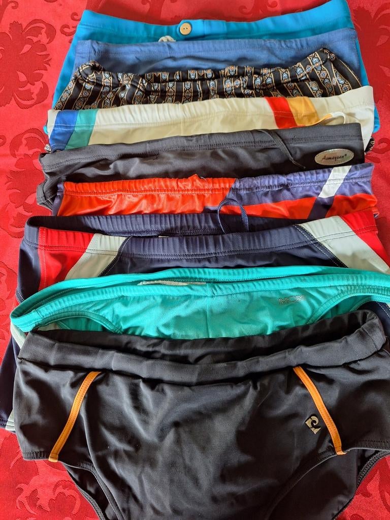 Set van 9 zwempakken (slips), heren, maat L en M, Ophalen, Zo goed als nieuw
