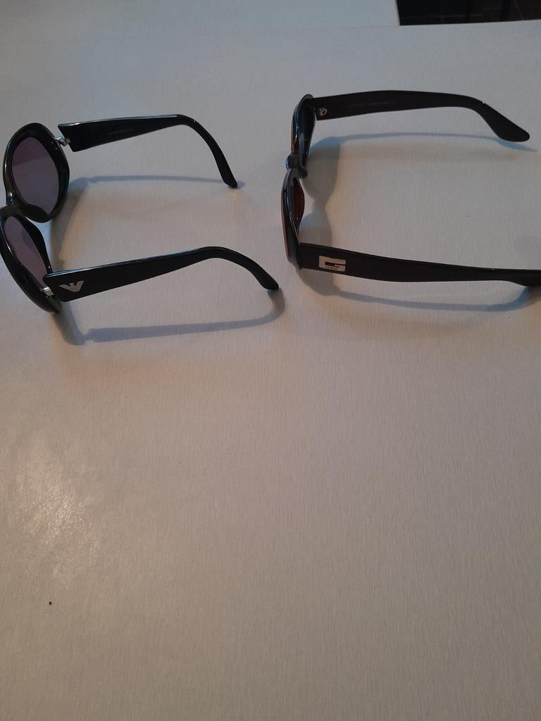 Dames zonnebrillen ovaal Gucci, Armani,, Ophalen of Verzenden