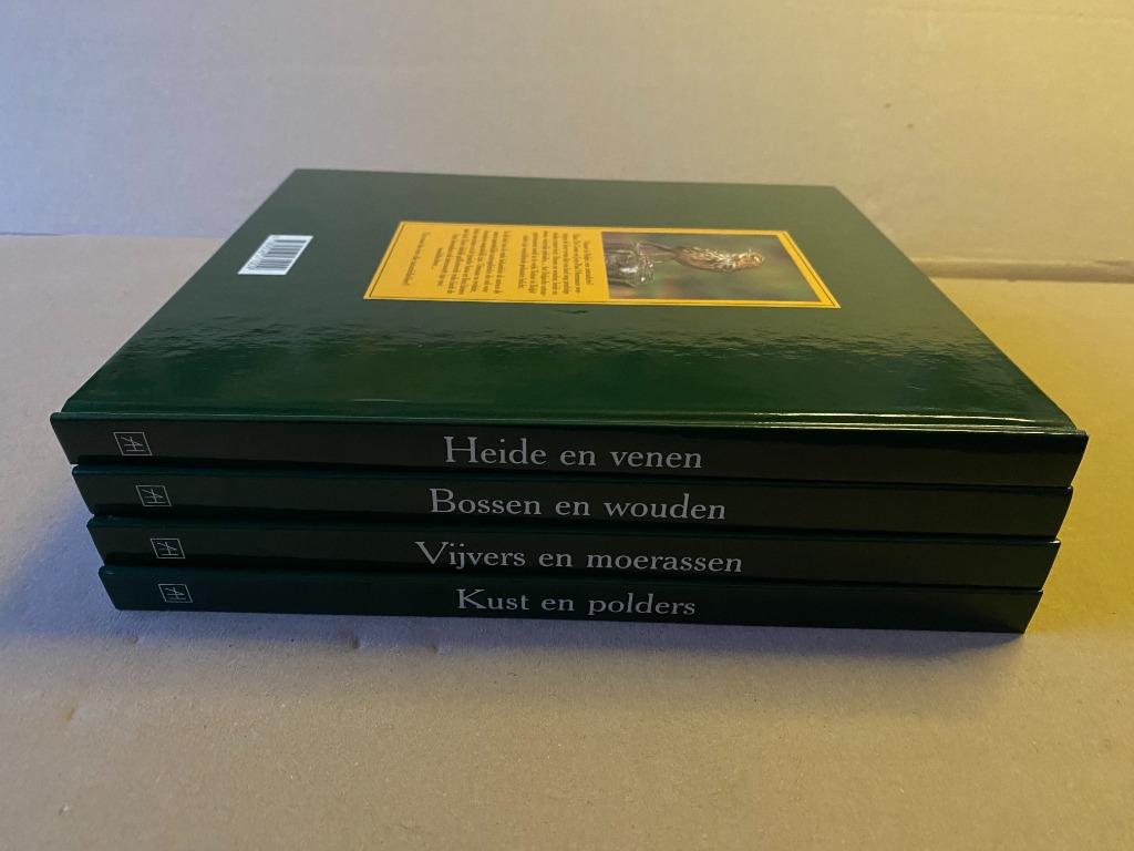 Artis Historia "Natuur in België", Boeken, Ophalen, Zo goed als nieuw, Prentenboek