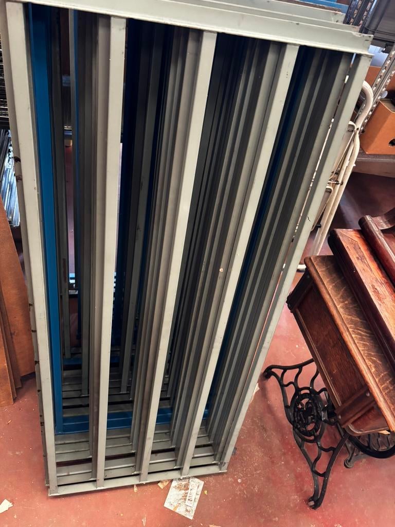 Legborden, plateau voor legbordstellingen, magazijnstelling, Ophalen