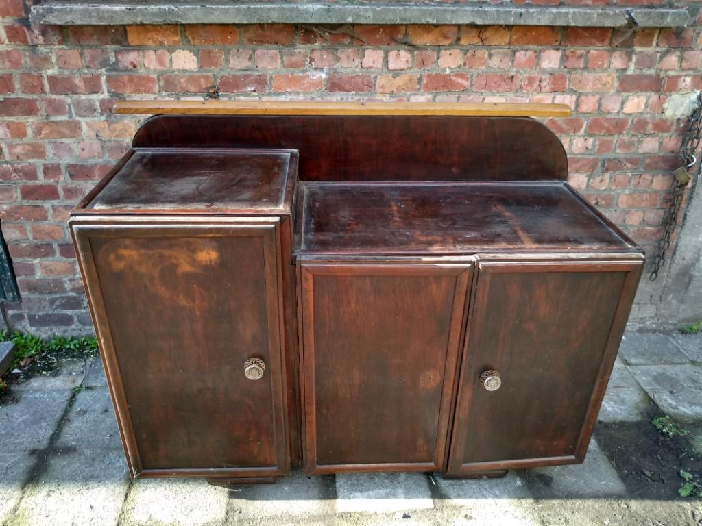 Grote bruinen houten kast, Antiek en Kunst, Ophalen