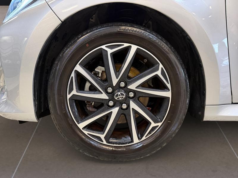 Toyota Yaris Iconic, Argent ou Gris, Achat, Euro 6, 116 ch