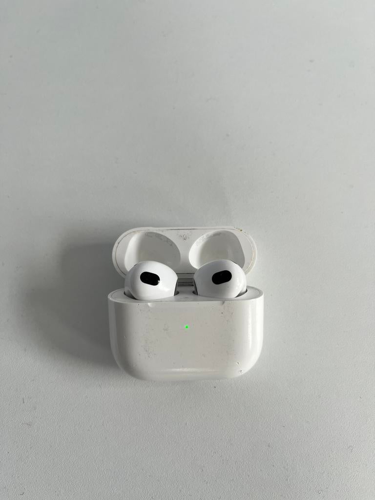 AirPods 3e génération à vendre — utilisés, bon état général., Télécoms, Enlèvement, Utilisé, Intra-auriculaires (Earbuds), Bluetooth