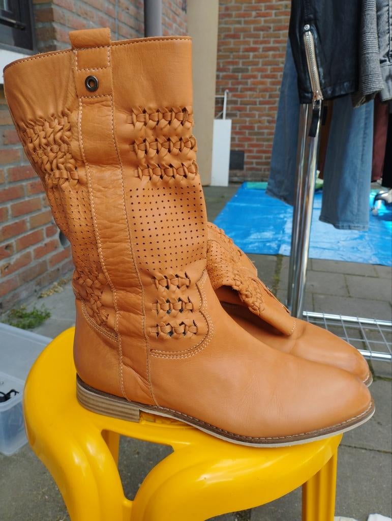 Indiaanse lederen laarzen zalm-oranje-beige-achtig, Hoge laarzen, Overige kleuren, Ophalen of Verzenden, Lavorazione Artigiana