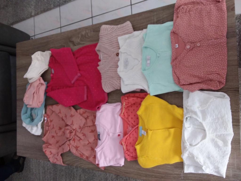 Babykleding maat 86, Enfants & Bébés, Paquets de vêtements pour enfants, Comme neuf, Enlèvement