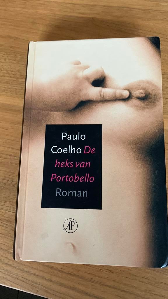 Paulo Coelho. De heks van Portobello., Ophalen of Verzenden, Zo goed als nieuw