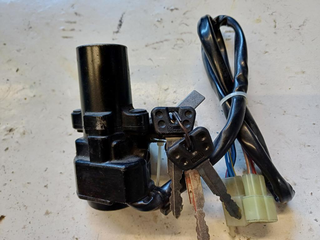 yamaha r6 model '99-'02 contactslot, Motoren, Ophalen of Verzenden, Gebruikt