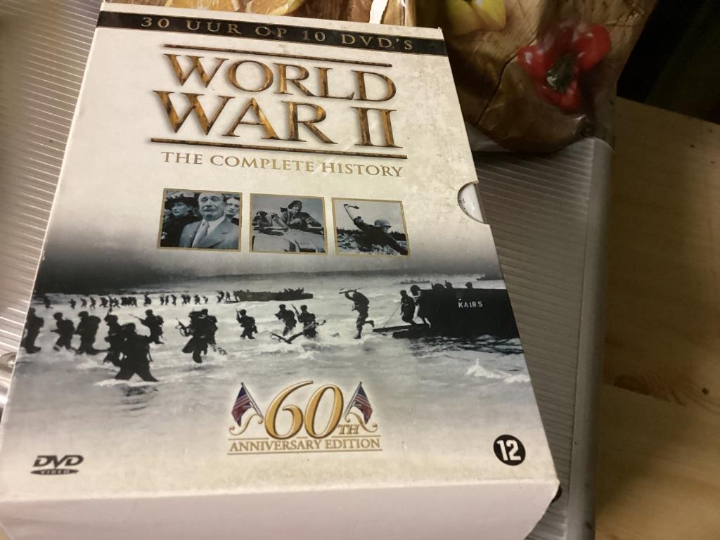 World War II The Complete History ( 30 uur op 10 dvd’s), Cd's en Dvd's, Dvd's | Documentaire en Educatief, Ophalen of Verzenden