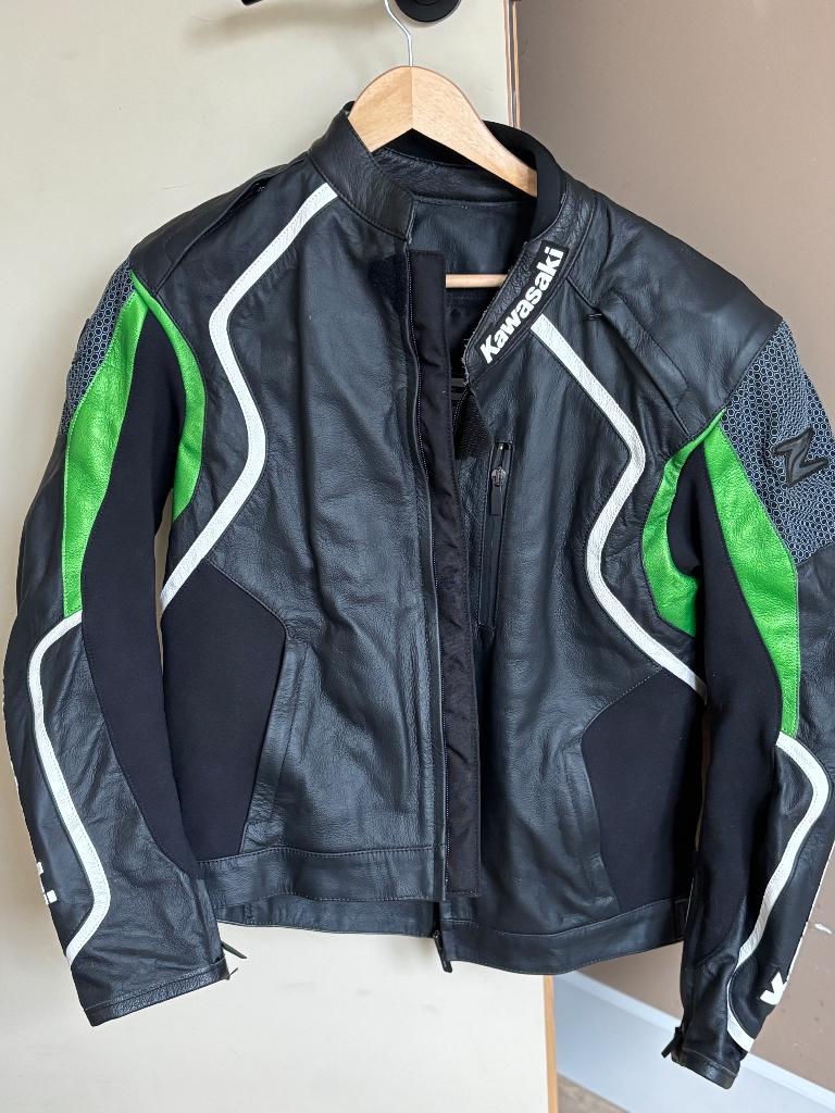 Motovest, Ophalen, Jas | leer, Nieuw zonder kaartje, KAWASAKI