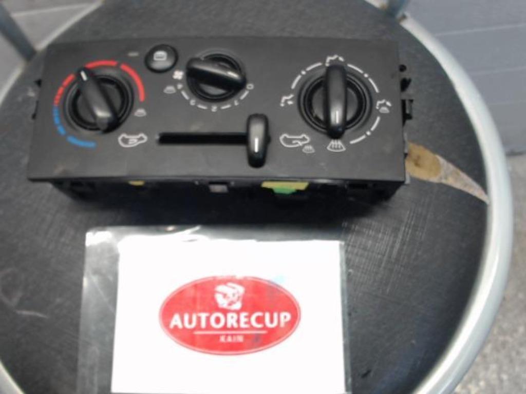 Commande de chauffage Peugeot 207 2006-2013 69910001, Autos : Pièces & Accessoires, Enlèvement ou Envoi, Utilisé, Peugeot