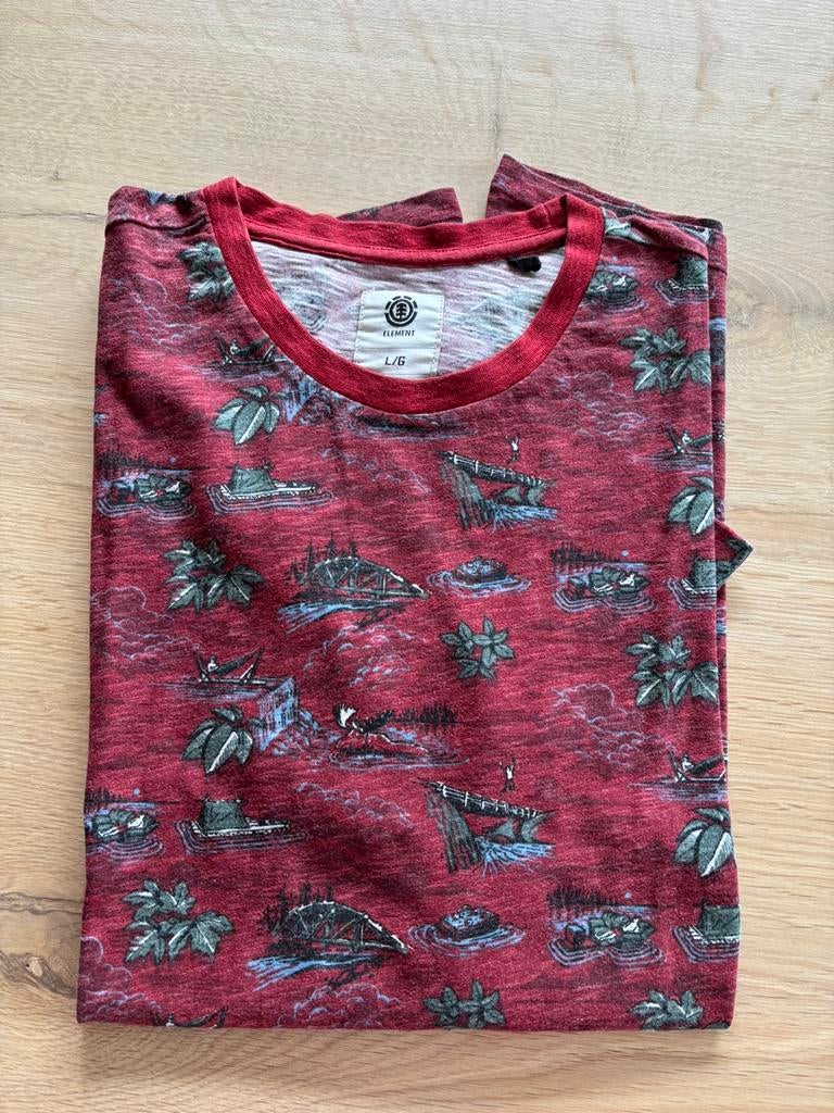 T-shirt Element maat L zeer goede staat, Kleding | Heren, T-shirts, Maat 52/54 (L), Ophalen of Verzenden, Element, Gedragen