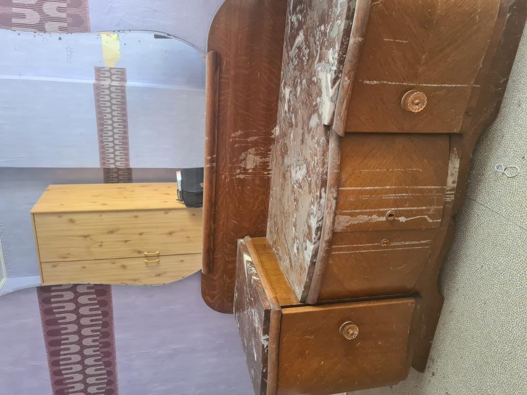 Meuble ancien, Enlèvement