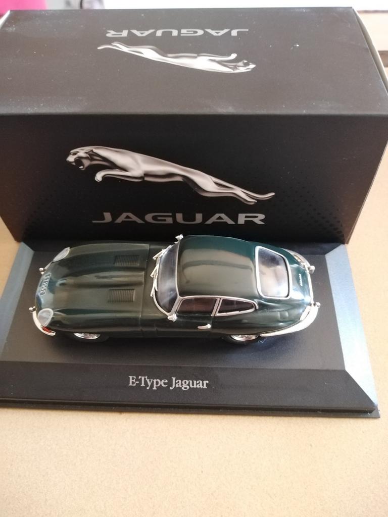 Jaguar Type  E. 1/43  Norev Atlas, Enlèvement ou Envoi, Comme neuf, Norev