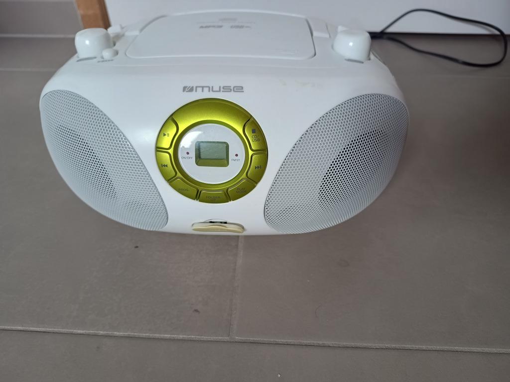 Radio cd usb Muse M-25 RDW, Audio, Tv en Foto, Ophalen of Verzenden, Gebruikt, Radio, Met cd-speler