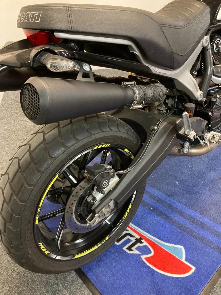 Ducati Scrambler 1100 bj. 2018 ref. LS 2042, Motoren, 2 cilinders, Bedrijf, Meer dan 35 kW, 1100 cc