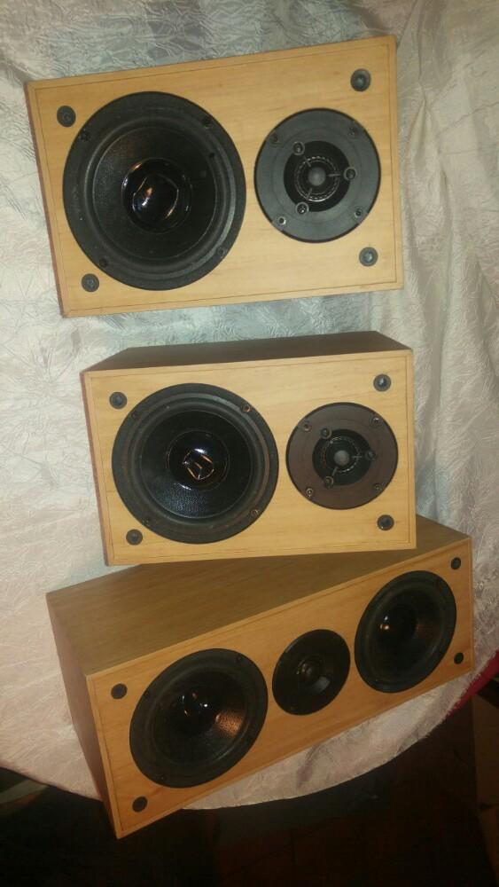 Enceintes haut parleurs bafles stage 22 33 audio pro sweden, Autres marques, Enlèvement ou Envoi, 60 à 120 watts, Utilisé