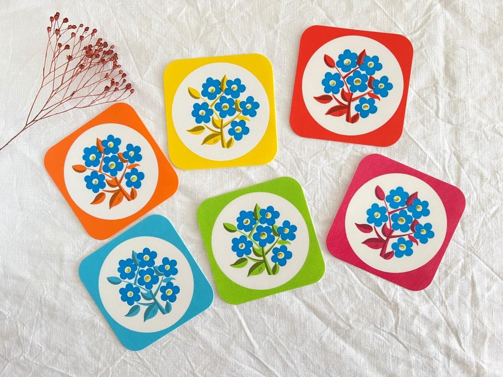 6 sous-verres fleuris en plastique, Maison & Meubles, Enlèvement, Comme neuf