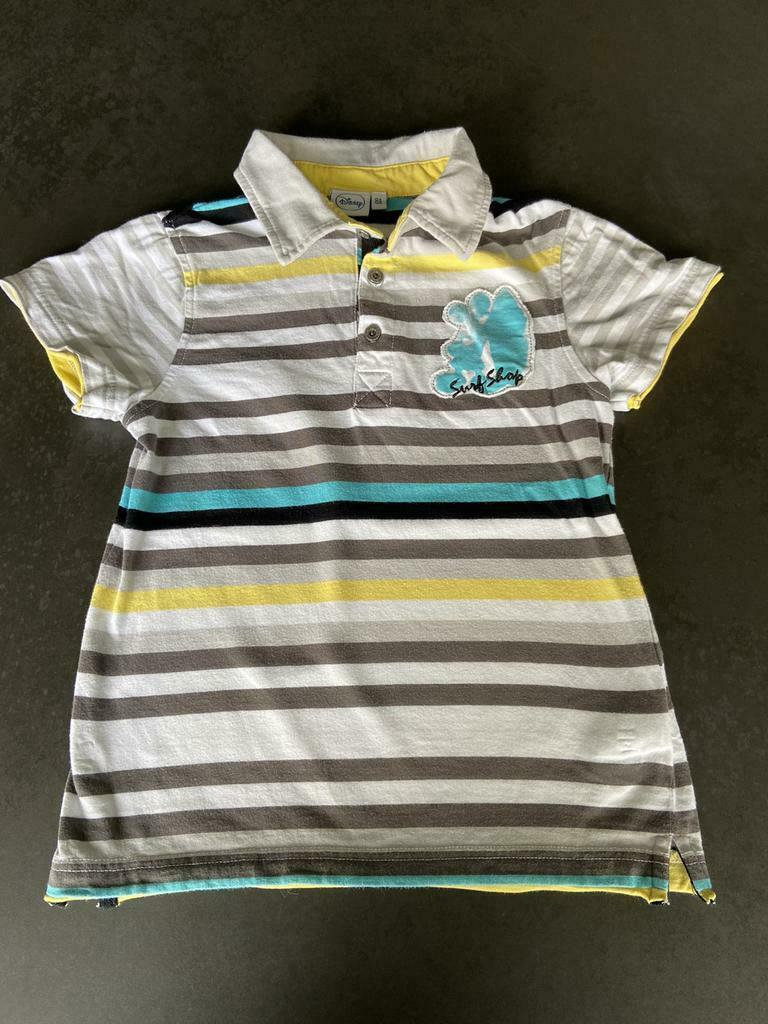 Disney gestreepte polo maat 8 jaar. Zeer goede staat., Enfants & Bébés, Vêtements enfant | Taille 128, Disney, Garçon, Enlèvement ou Envoi