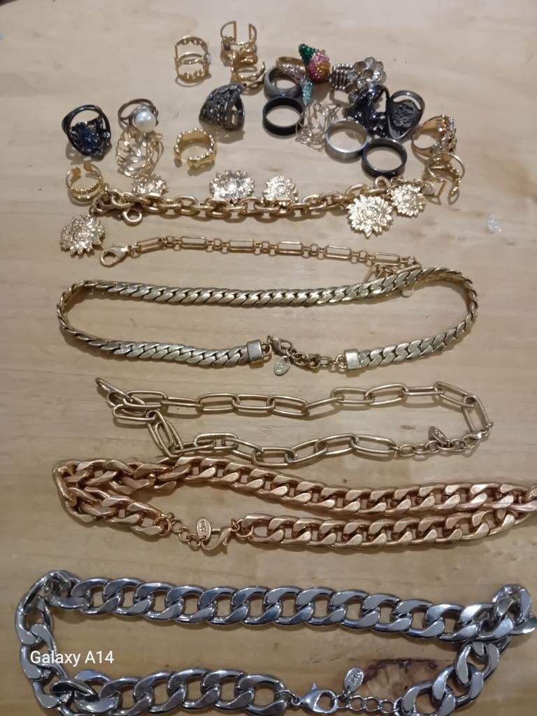 Zapa juwelen, halskettingen armbanden  en ringen., Ophalen of Verzenden, Gebruikt, Overige kleuren, Overige materialen