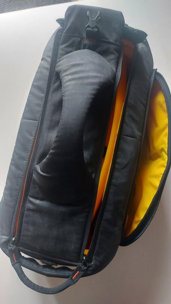 Kata CC-193 camera shoulder bag zwart, Audio, Tv en Foto, Foto | Cameratassen, Ophalen, Kata
