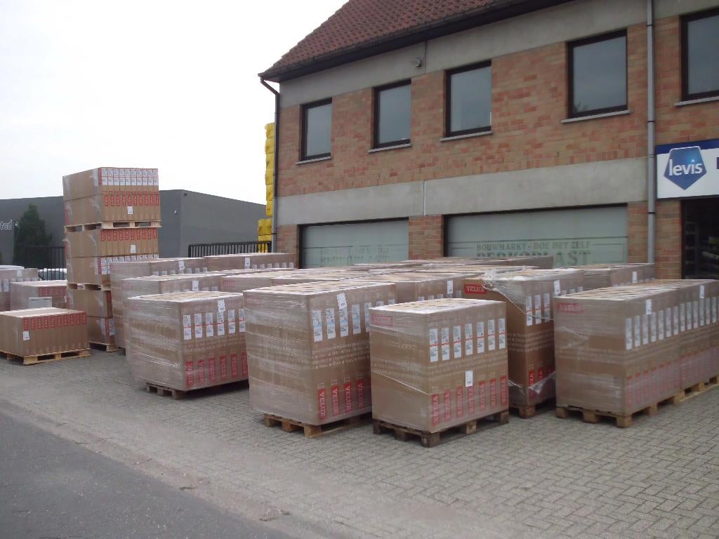 Op alles van Velux 25% korting op offciële prijslijst, Doe-het-zelf en Bouw, Ophalen, Overige materialen, Overige kleuren, Overige typen