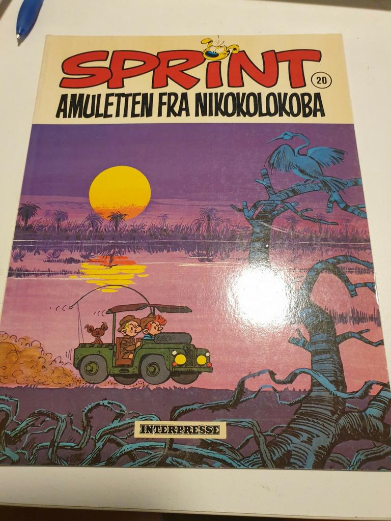 SPRINT 20 AMULETTEN FRA NIKOKOLOKOBA 1981 FOURNIER NOORS, Boeken, Ophalen of Verzenden, Zo goed als nieuw