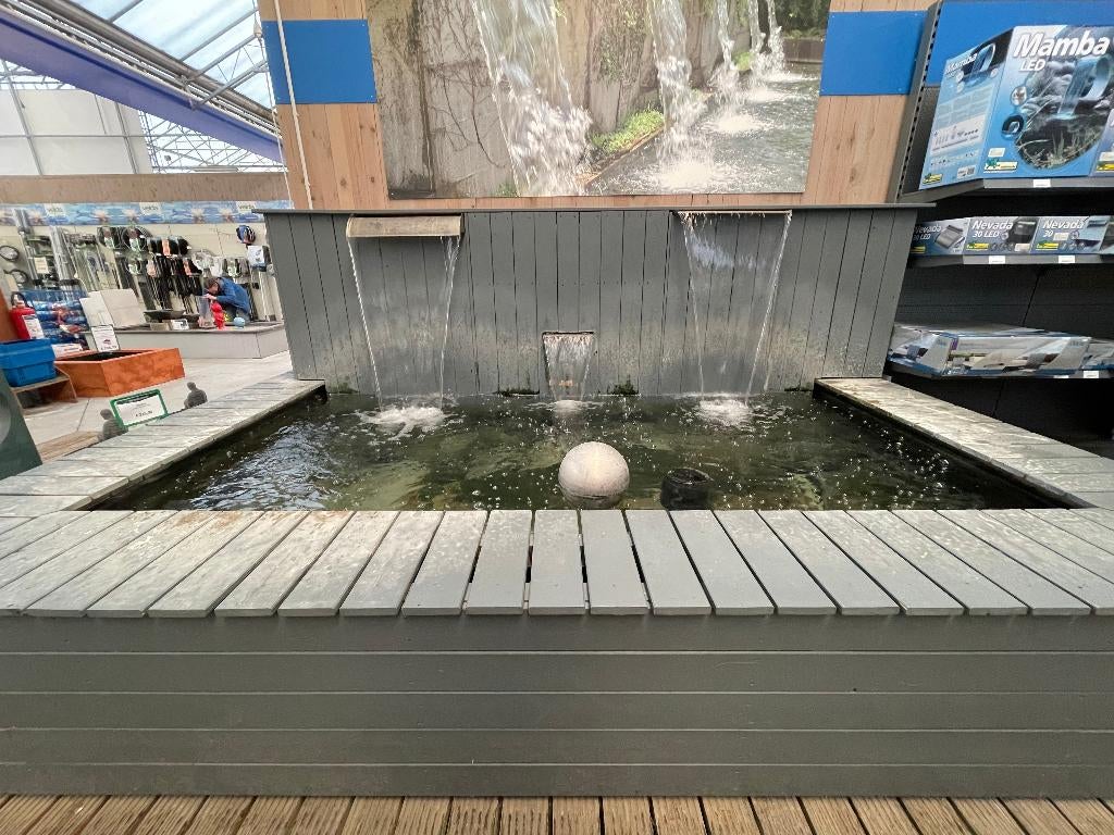 Showroom Vijverbak met watervallen, Tuin en Terras, Ophalen, Gebruikt
