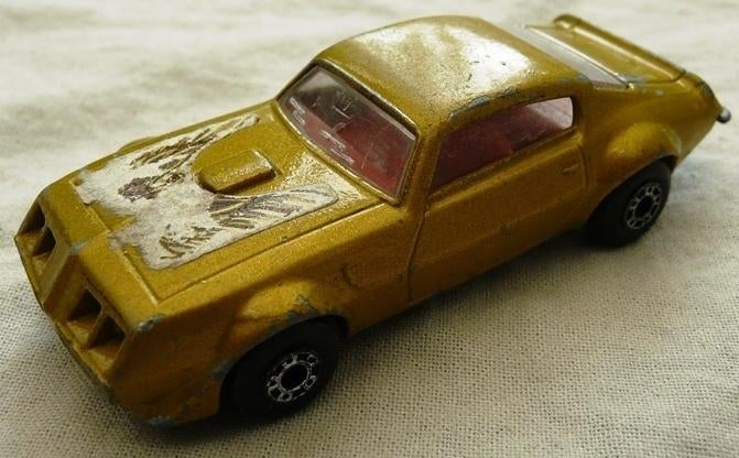 Model Matchbox, 1:67, No.16 Pontiac Firebird Gold, 1981.(1), Ophalen of Verzenden, Gebruikt, Auto