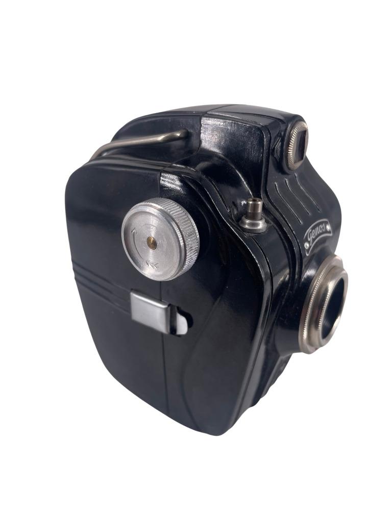 Genos Bakelite Duitsland Box Camera 1950 - 1956, Ophalen of Verzenden, 1940 tot 1960, Filmcamera