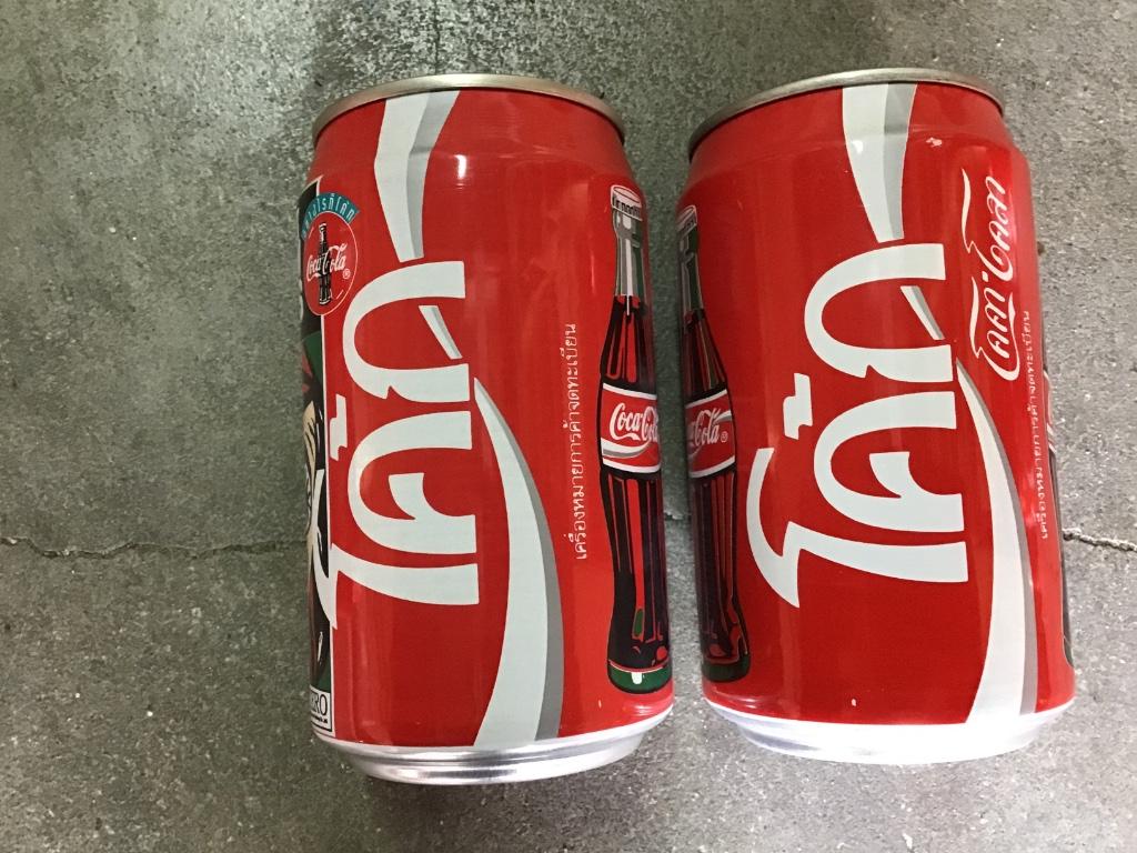 Coca-Cola 2 Thaise blikjes, Ophalen of Verzenden, Gebruikt, Verpakking