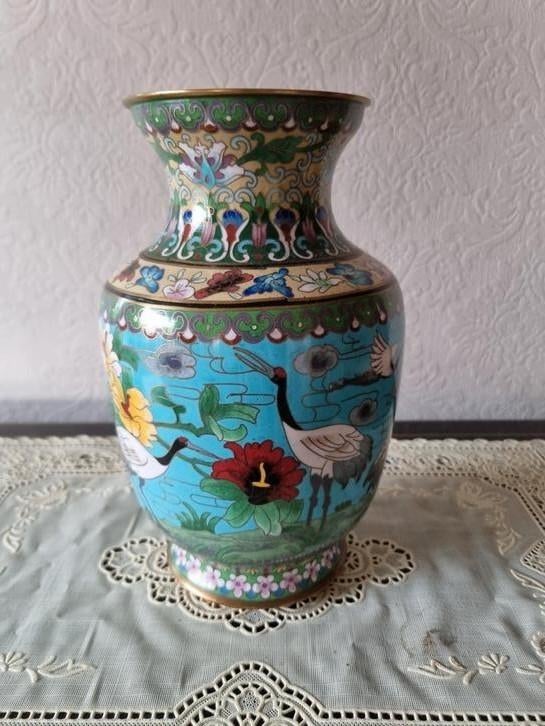 Vintage  Chinese cloisonné emaille vaas
in blauw, Ophalen of Verzenden
