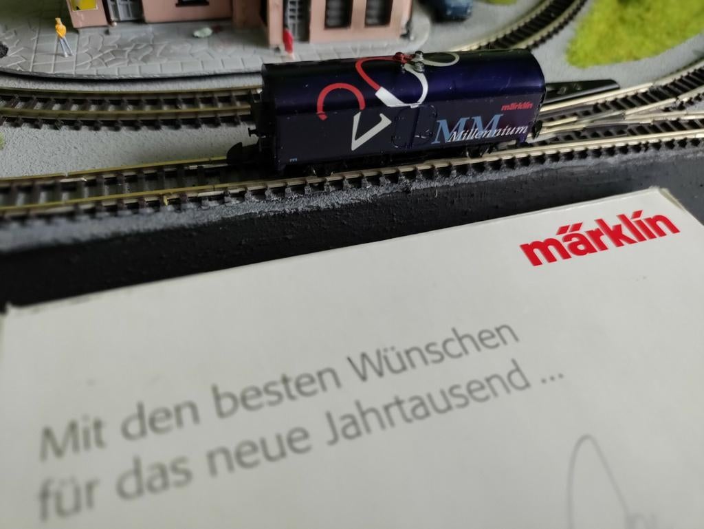 Märklin Mini-Club modeltreinen Z "Millenium"wagon 2000!!, Gelijkstroom, Wagon, Ophalen of Verzenden, Zo goed als nieuw