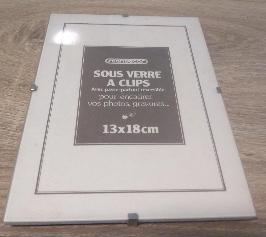 Sous verre à clips 13 X 18 cm neuf, Enlèvement ou Envoi