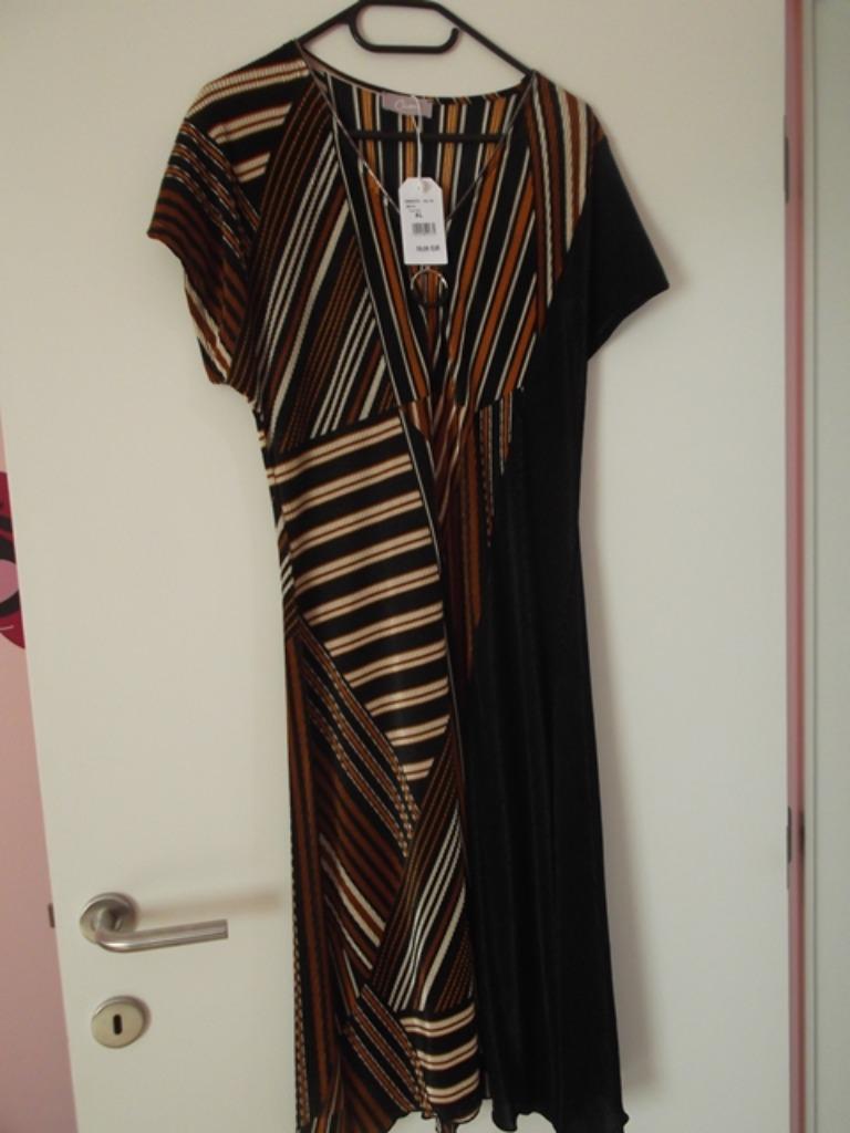 Nieuwe jurk Cassis maat xl, Neuf, Taille 46/48 (XL) ou plus grande, Enlèvement ou Envoi, Cassis