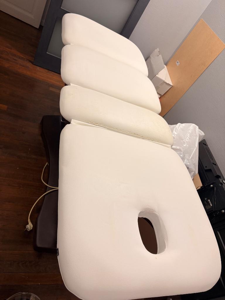 Table de massage électrique, Enlèvement, Utilisé, Table de massage