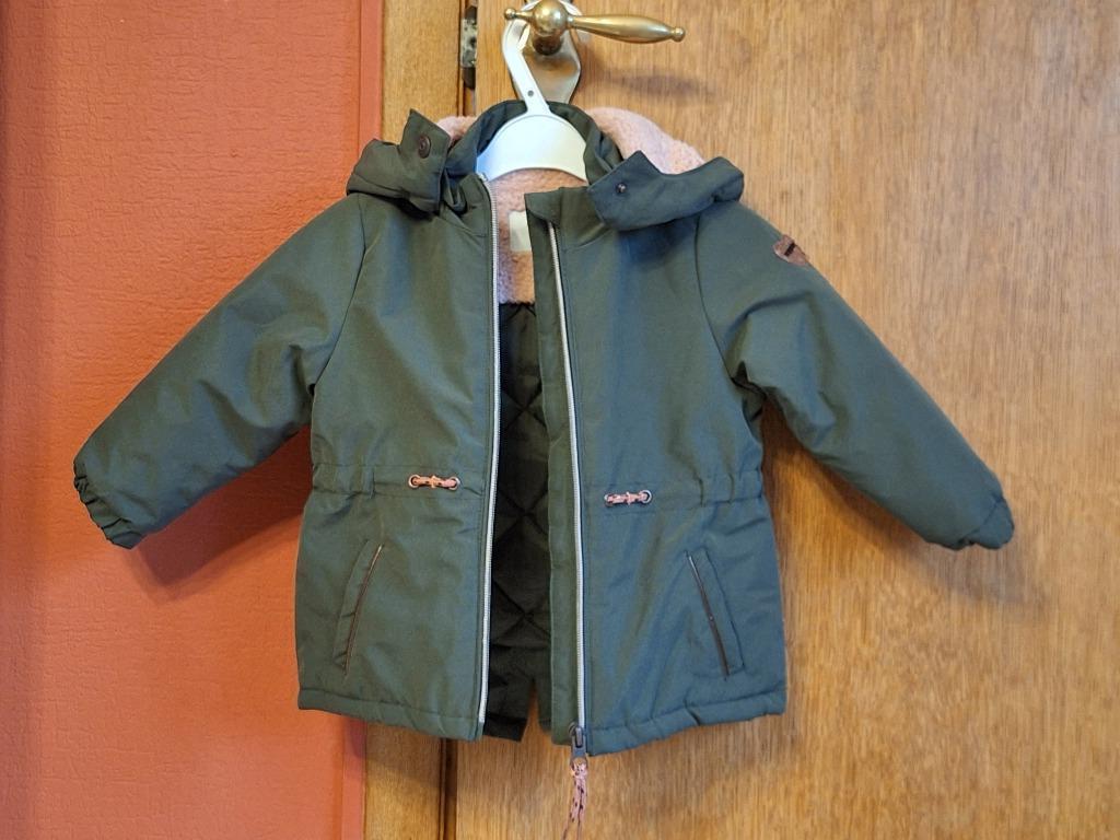 Manteau Kaki Noppies 12 mois matelassé capuche amovible, Ophalen of Verzenden, Zo goed als nieuw, Jasje, Jongetje