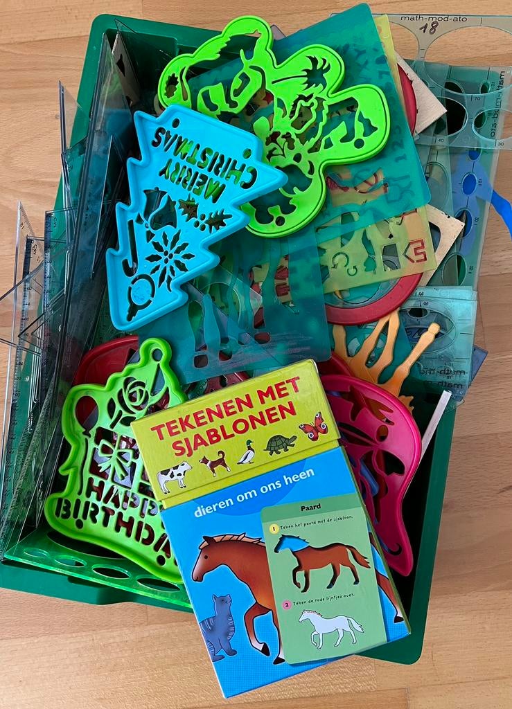 Tekenen met sjablonen voor kinderen, Ophalen of Verzenden, Zo goed als nieuw
